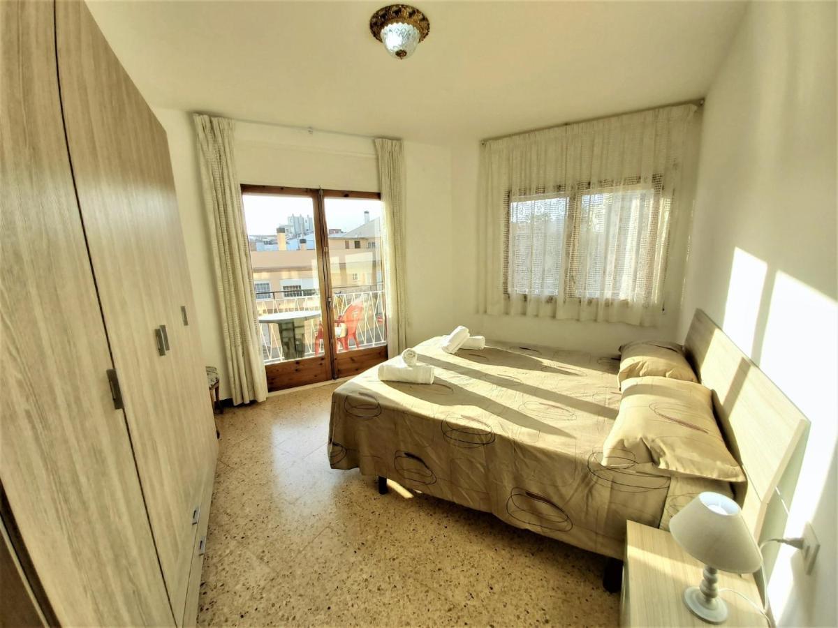Diana Apartamento Con Terraza Muy Cerca Del Mar Pineda de Mar Zewnętrze zdjęcie