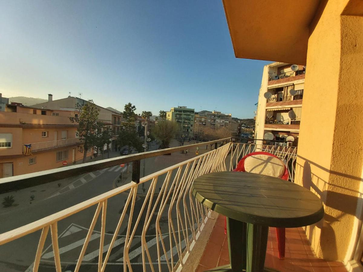 Diana Apartamento Con Terraza Muy Cerca Del Mar Pineda de Mar Zewnętrze zdjęcie